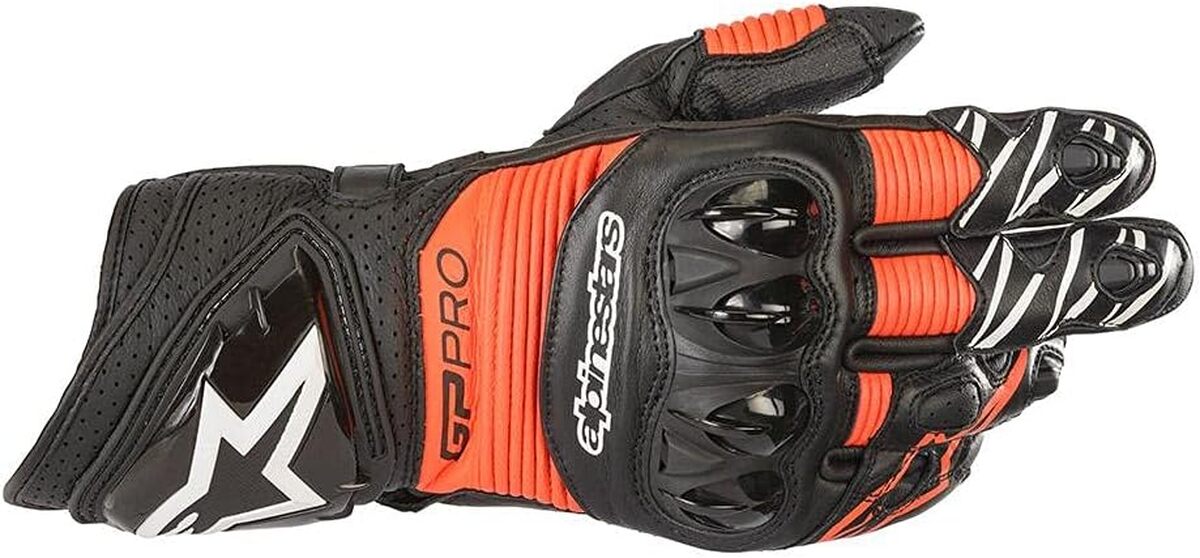 Test des gants moto Alpinestars Gp Pro R3 : puissance et style