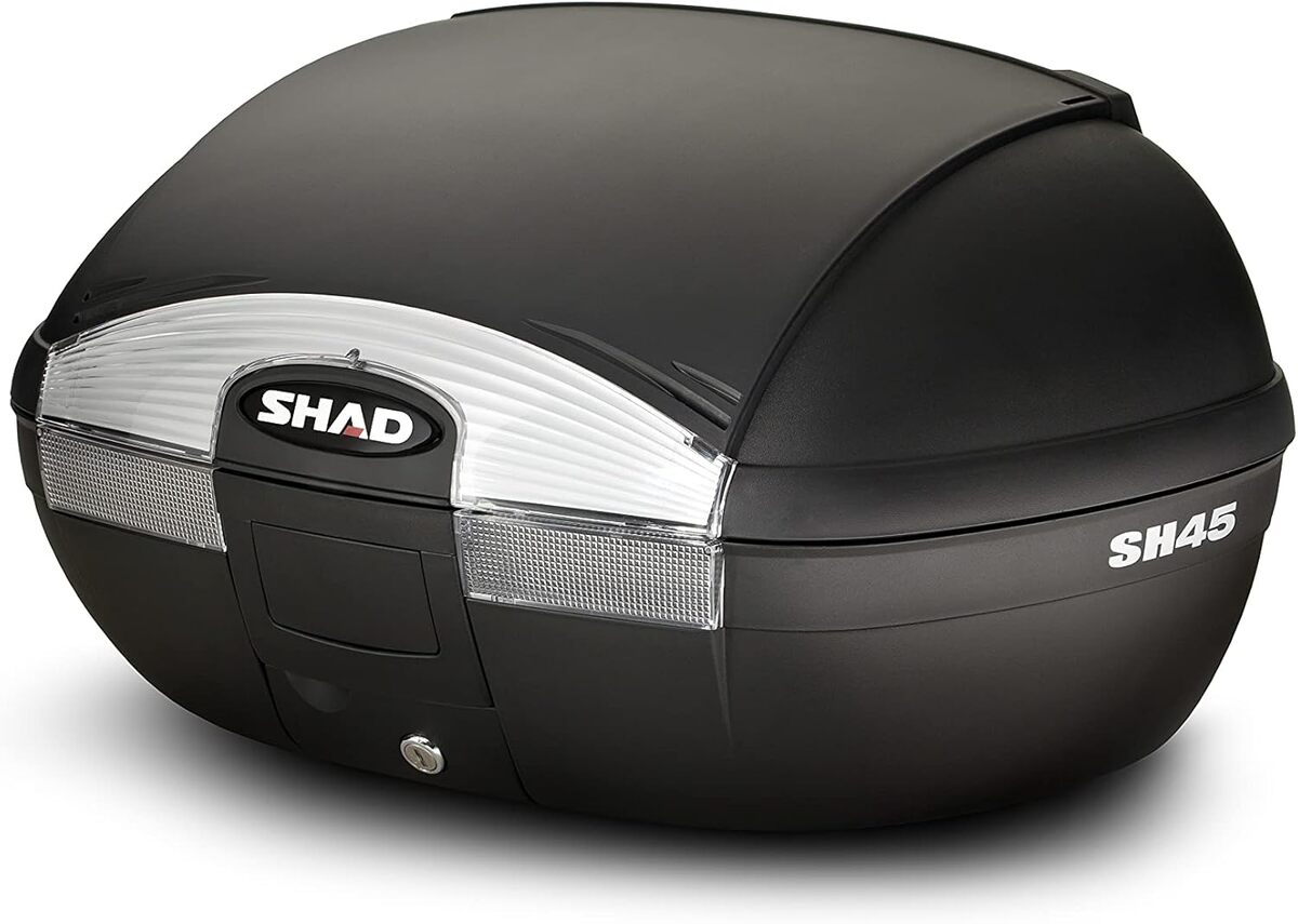 Test du top case Shad SH45 : pratique et spacieux