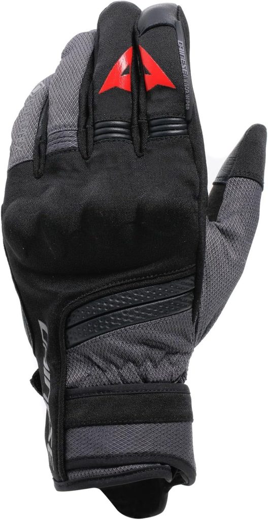 Test des gants de moto Dainese Teyde Gore-Tex : imperméabilité et confort pour hommes