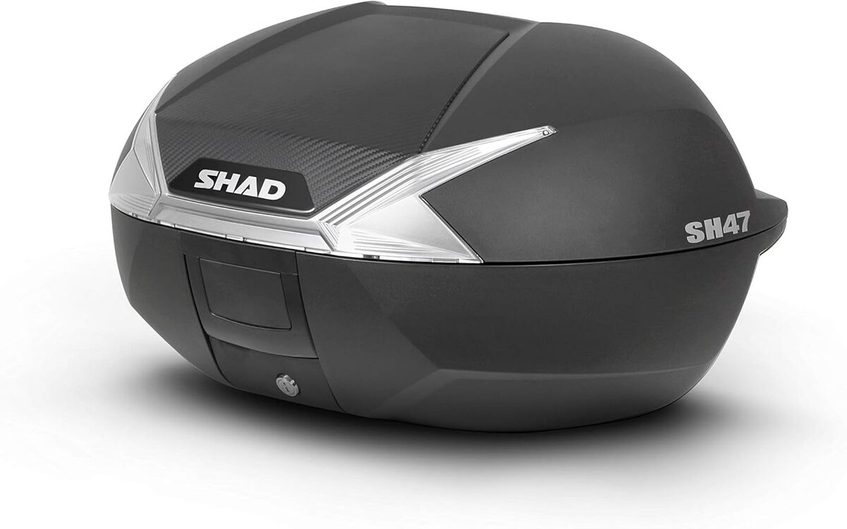 Test du top case SHAD SH47 : capacité et style au rendez-vous