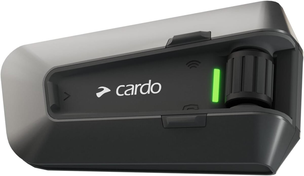 Test du Cardo PACKTALK Edge : performance et communication sans faille
